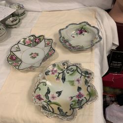 Antique Nippon Scalloped Porcelain Bowls 