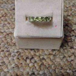 New .925 S.Sterling Silver Princess Cut Ring Size 7