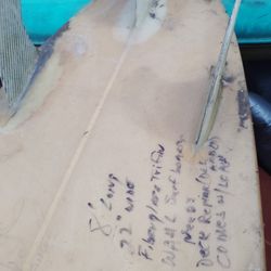 Wahl surfboard with fins