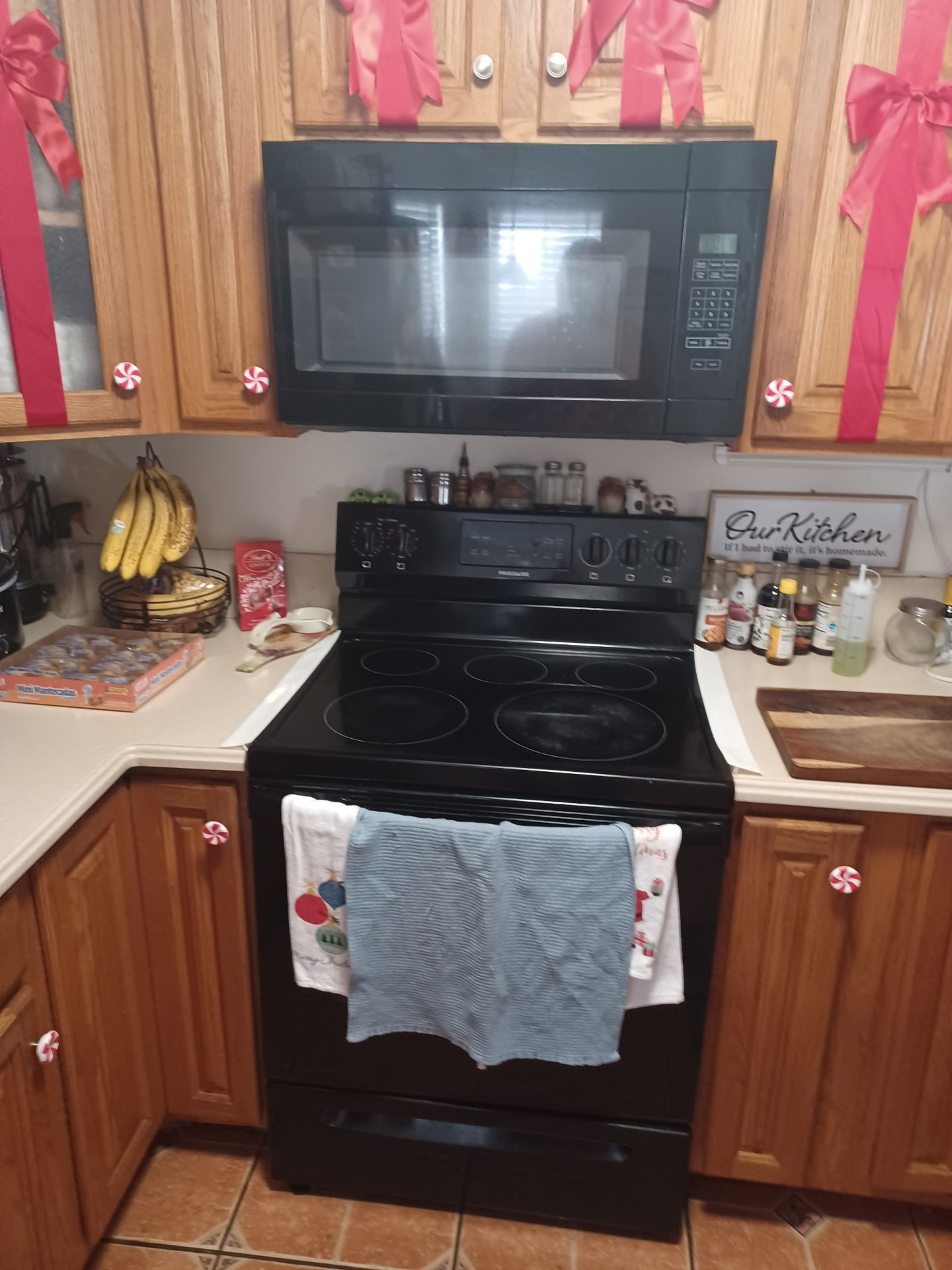 Frigidaire Oven Stove (Stove Works-Oven Doesn’t Work)
