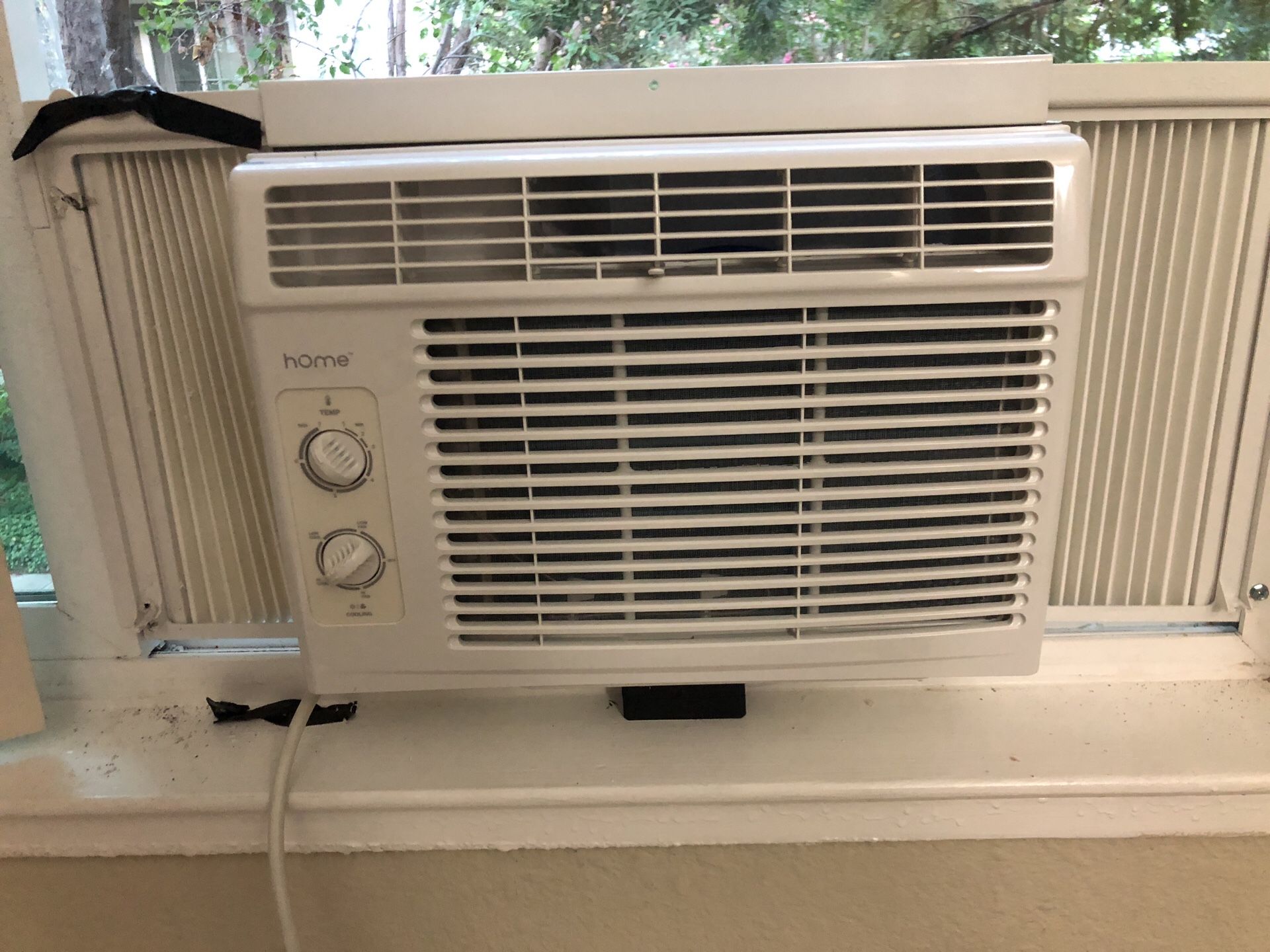 Homelabs window air conditioner-5000 BTU