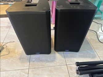 Qsc k12.2 speakers