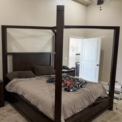 Cal King Luxury Six Piece Bedroom Set