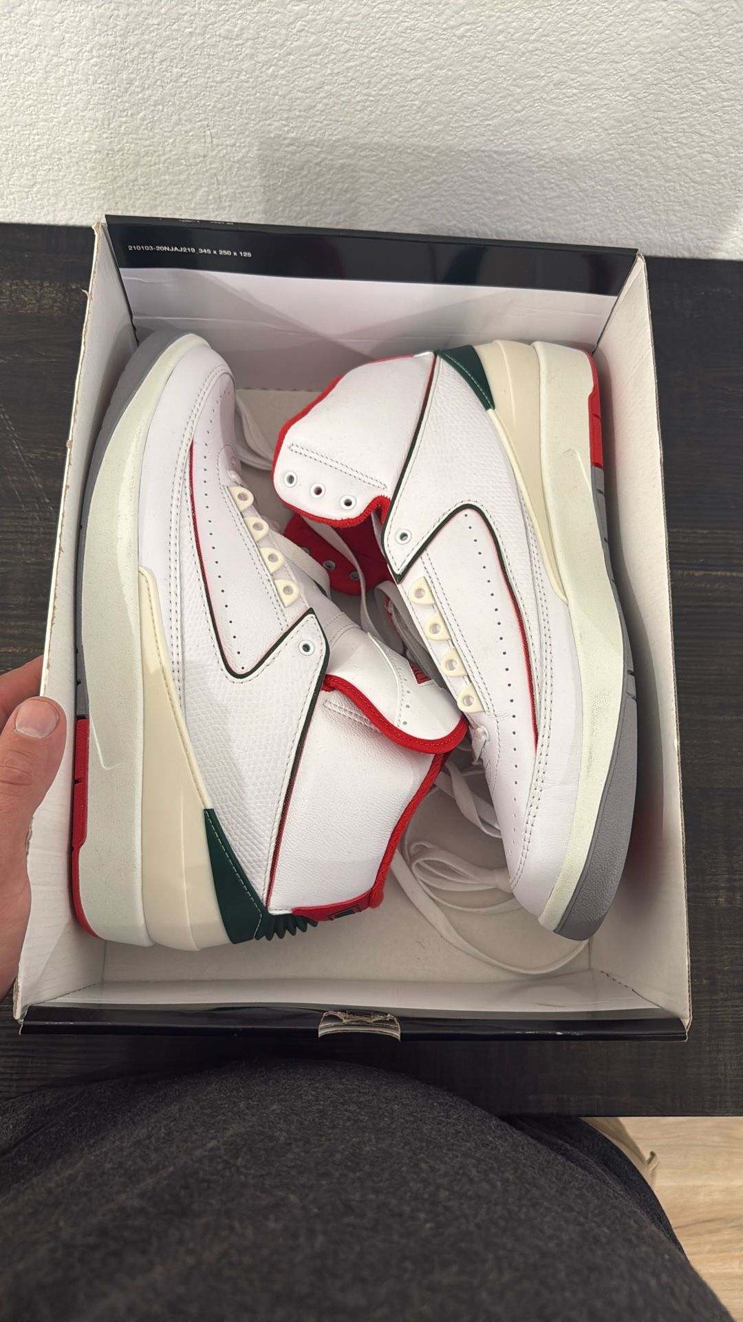 Air Jordan 2 Retro