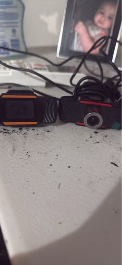 2 adesso webcams brand new USB Webcams with Clips