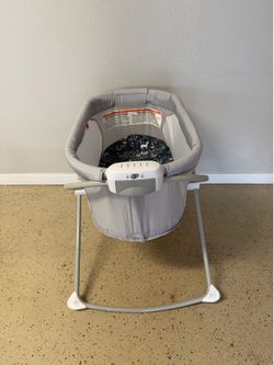 Fisher Price Portable Bassinet