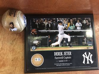 Derek Jeter Farewell captain last game ball & dirt Plaque