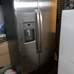 Refrigerator New Small Dents On It 