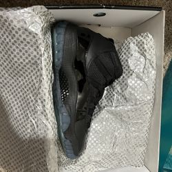 Jordan 11 Gamma Blues 