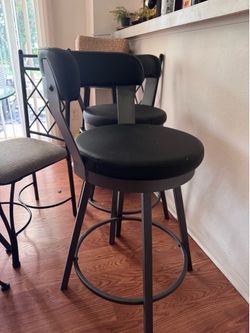 Black stools (BRAND NEW!!!)