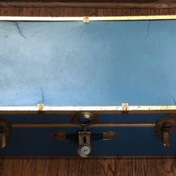 Storage Trunk  Blue  30-Inch