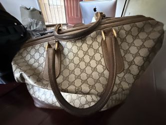 Gucci gg supreme bag