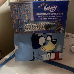 Brand New Bluey Curtain Set 