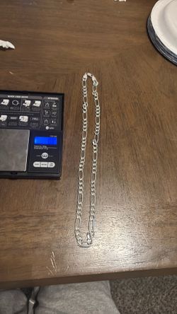 925 Silver dimond cut figureo chain