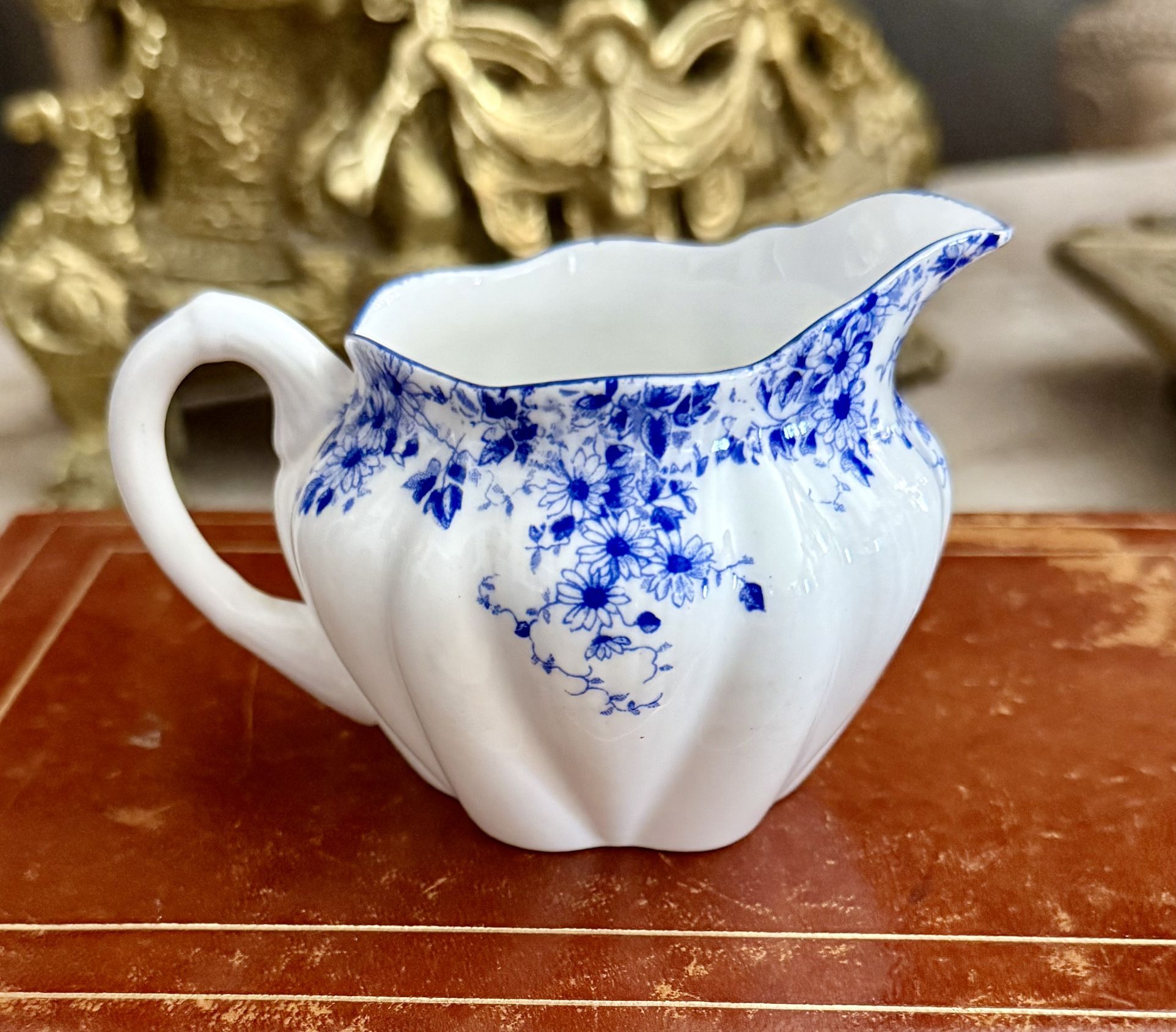 Rare Antique Shelley Dainty Blue Creamer Milk Jug Made of Bone China ( ENGLAND)