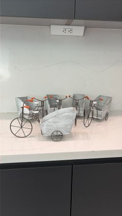 10 Wood Bicycle Planters Centerpieces For party Decor, Great For Flower Arrangements