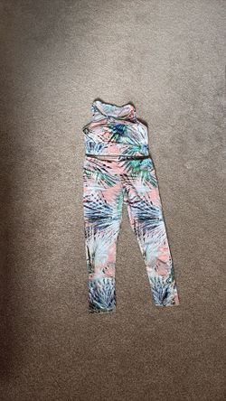 Workout pant and sports bra Fabletics size medium