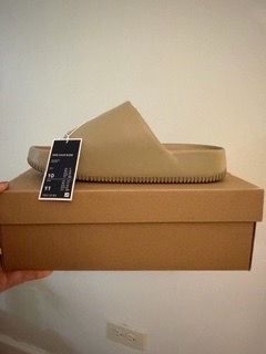 Nike Calm Slide