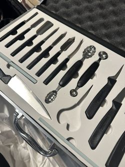 Carving Set