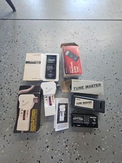 Guitar tuners