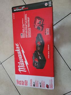 Milwaukee Fan And Battery Pack