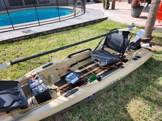 2022 Pelican Fishing Kayak Power Catch 100