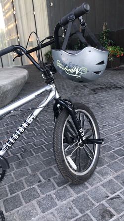 Mongoose bike with helmet included
