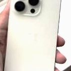 Apple iPhone 16 Clean