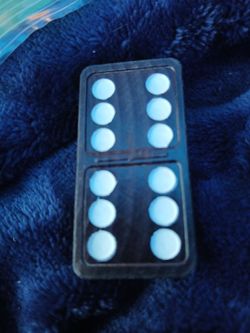 1940 Magna Wood Dominoes