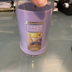 Yankee Candle - Lemon Lavender 