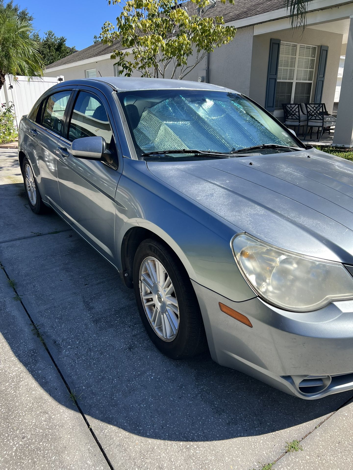 2009 Chrysler 4 doors