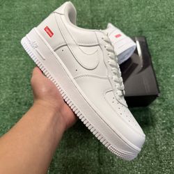 Nike Supreme Air Force 1