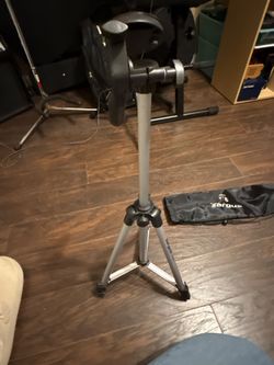 Targus Camera Tripod TG-50TR Adjustable Pan Head With Carry Bag