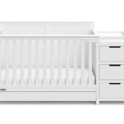 Graco Hadley 5-in-1 Convertible Crib and Changer with Drawer (White) – GREENGUARD Gold Certified, Crib and Changing Table Combo with Drawer, Includes 