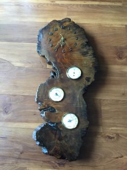 Beautiful wooden clock from Washington