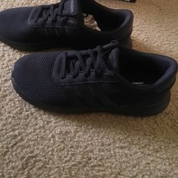 Adidas shoes unisex size 6