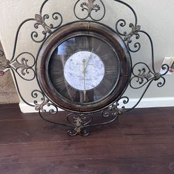 Clock (wall)
