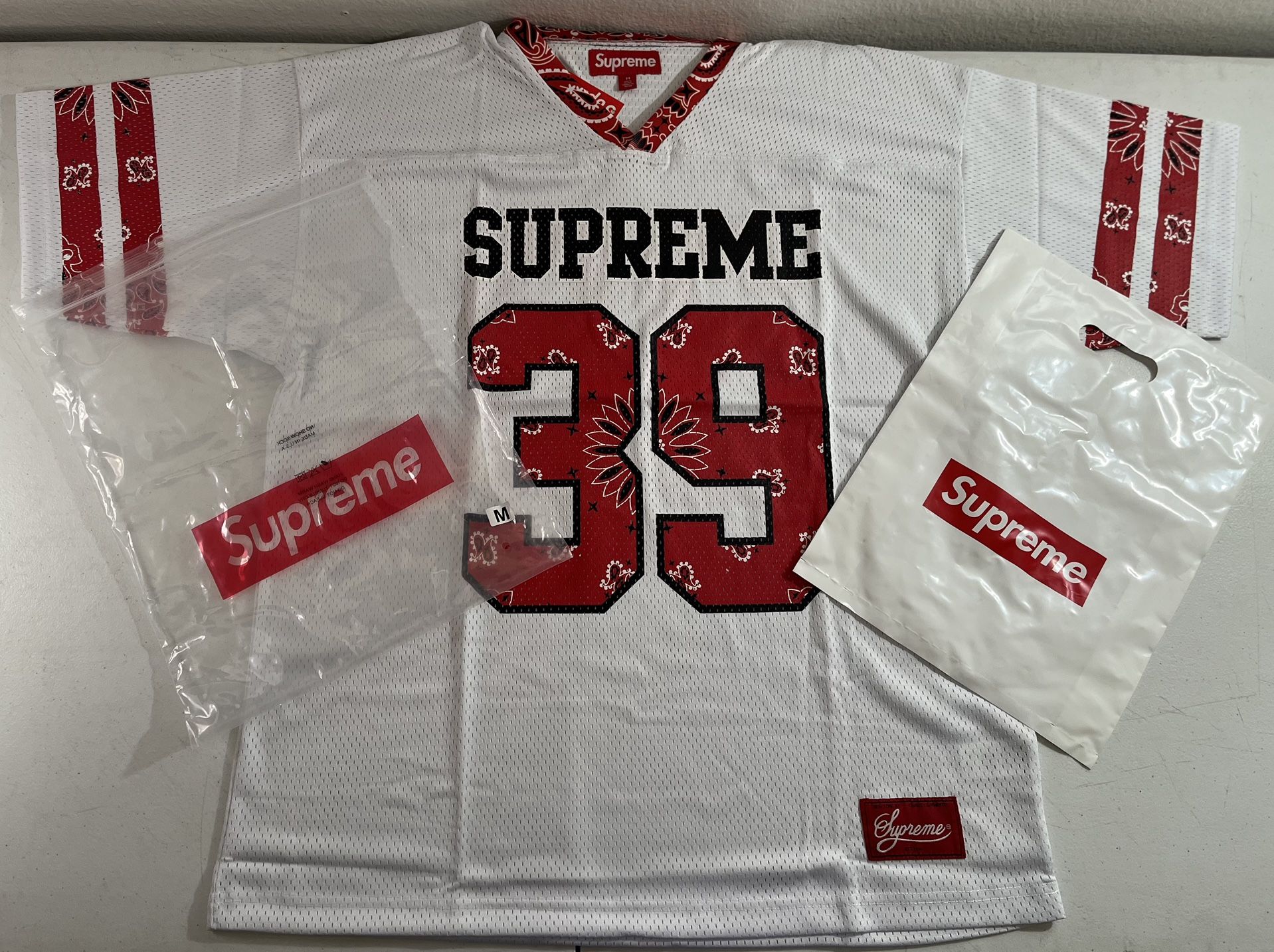 Supreme Jersey White& Red 39 Bandana FootBall Size M