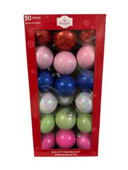 50 Colorful Christmas Ornaments