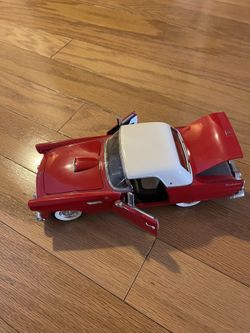 Collectible Car 1955 Ford Thunderbird Hard Top Roof ( removable)Diecast Car Model scale 1/18