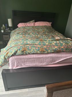 Wood Queen bed frame with box spring