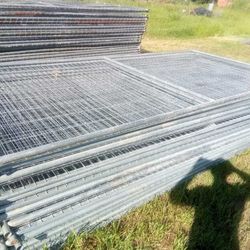 6×12 Chainlink Fencing  