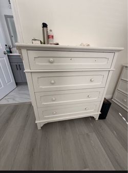 White 4-Drawer Dresser real wood