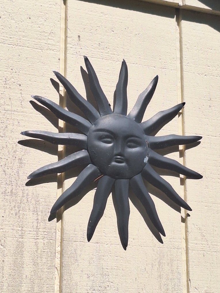 Sun House Art