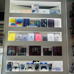 MacBooks, iPads, And Headphones On Sale 