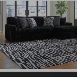 Midnight Madness  2pcs Sofa With Chase