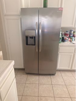 Stainless steel Frigidaire refrigerator