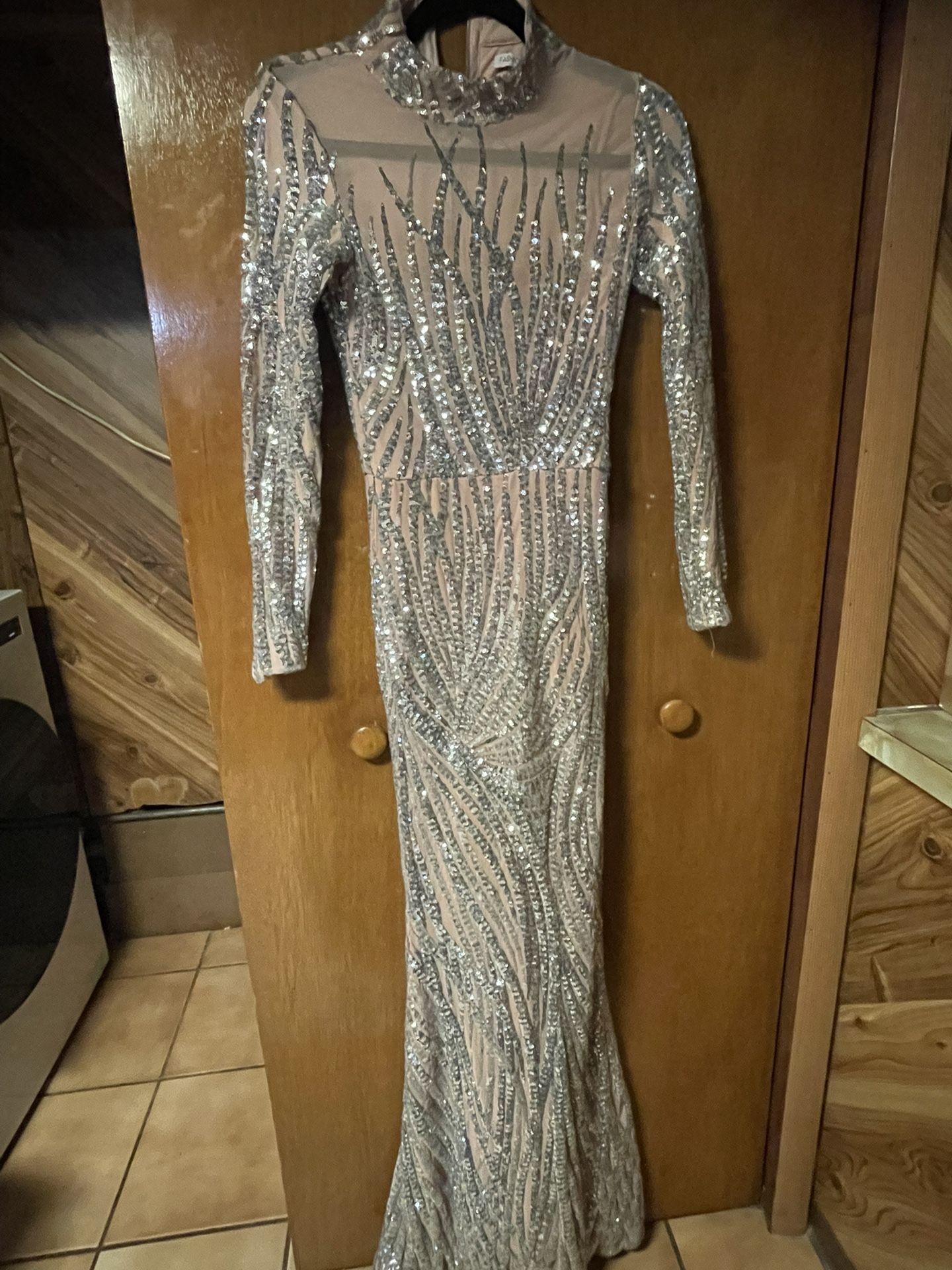 Fashion Nova sequin dress in blush and silver. Size XS.