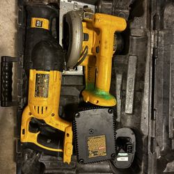 Bunch of cordless  Dewalt Tools With Case, Battery & Charger