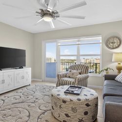 Couch, Table 2 End Tables matching Lamps & More